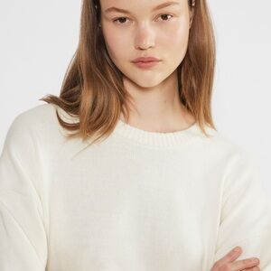 Aritzia Cream Crew Neck Sweater